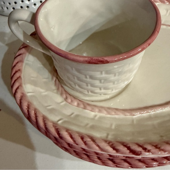 Home: Plate & Cup Basket Weave Porcelain Portugal Sets - Picture 17 of 17